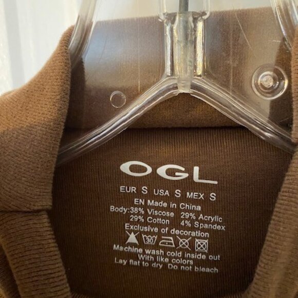 OGL ProWarm Thermal Ruched Sides Tuckable Mockneck Top S Mocha NWT - Picture 3 of 7